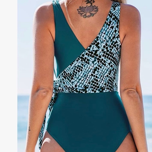 CUPSHE Women's One Piece Swimsuit Wrap Color Block Tie Side Bathing Suit Size XL - Picture 7 of 10